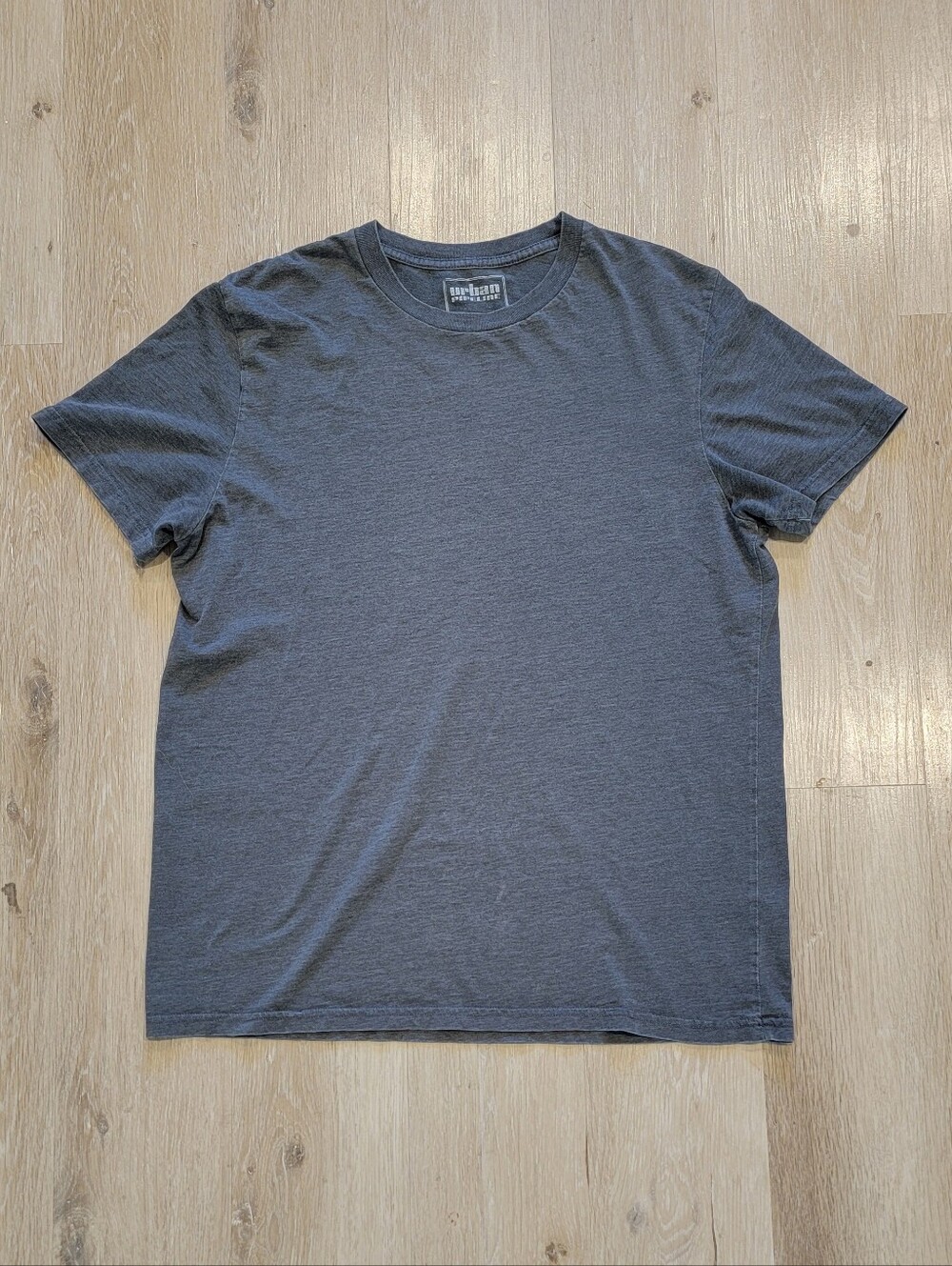 Clearance! Mens Urban Pipeline grey basic tee
